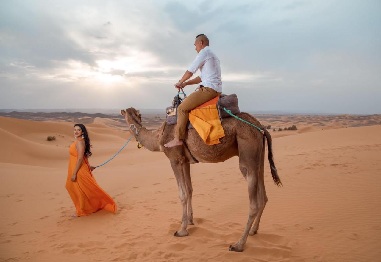 Caravanserai Luxury Desert Tented Camp Мерзуга Екстер'єр фото