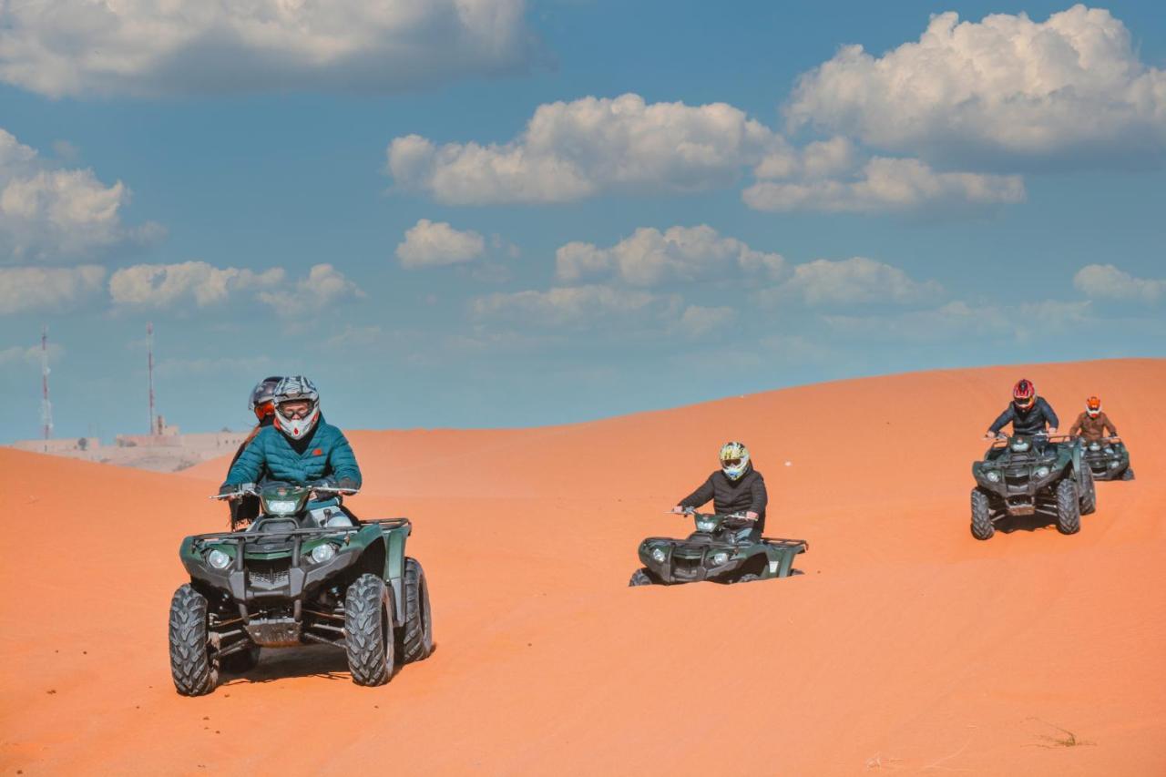 Caravanserai Luxury Desert Tented Camp Мерзуга Екстер'єр фото
