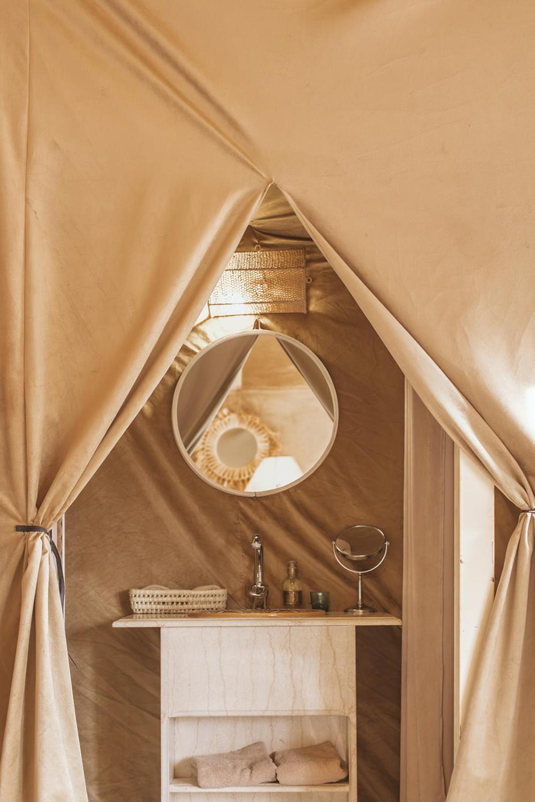 Caravanserai Luxury Desert Tented Camp Мерзуга Екстер'єр фото